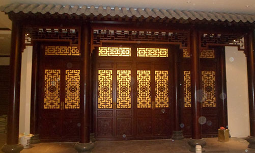 广西传统仿古门窗浮雕技术制作方法